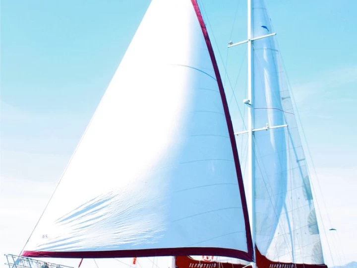 Custom Made Il Fratello jednotlivci a charterové společnosti v Bodrum