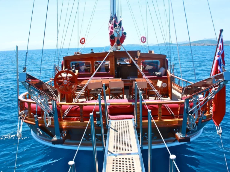 Pronajmout si Custom Made Il Fratello v Bodrum