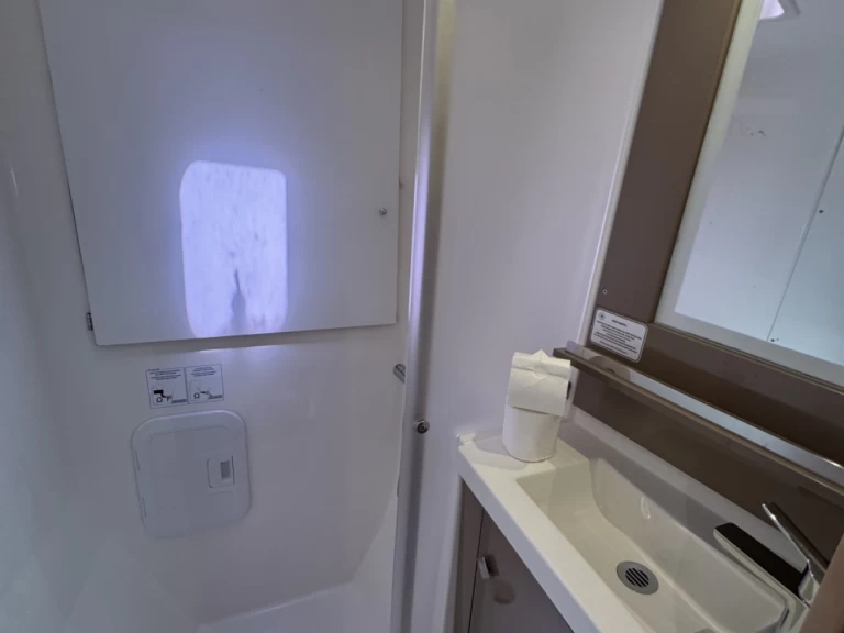 Pronájem Katamarán Fountaine Pajot s licencí