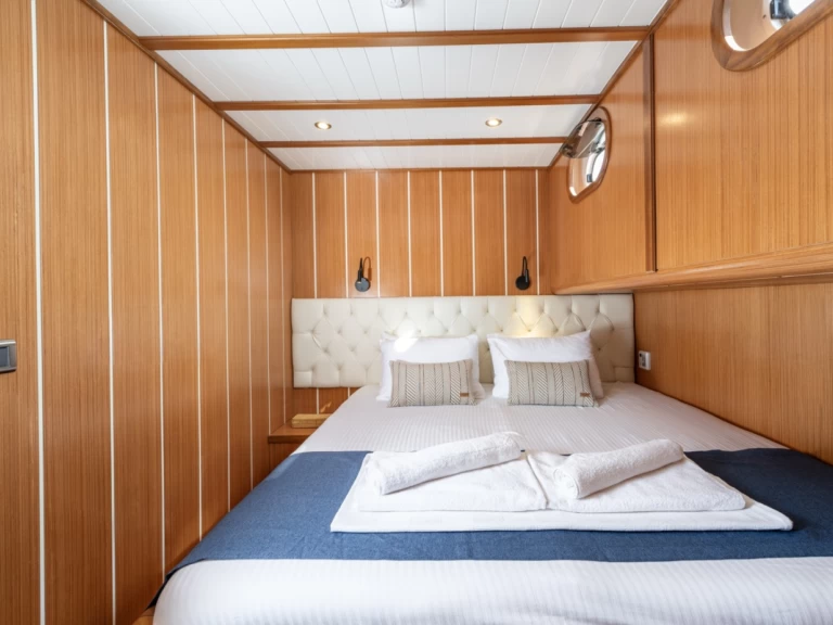 Pronajmout si  GOZDEM THE ONE v Bodrum