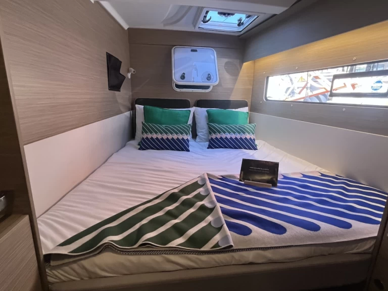 Lagoon Lagoon 38 jednotlivci a charterové společnosti v Lefkáda