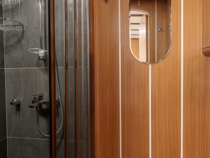 Pronájem Plachetnice  s licencí