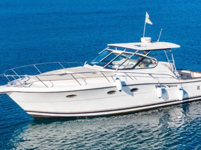 Motorová loď k pronájmu v Piano di Sorrento za nejlepší cenu