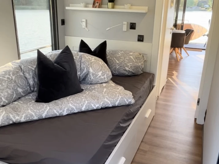 Pronájem lodi La Mare Apartboot v Buchholz City na Samboatu