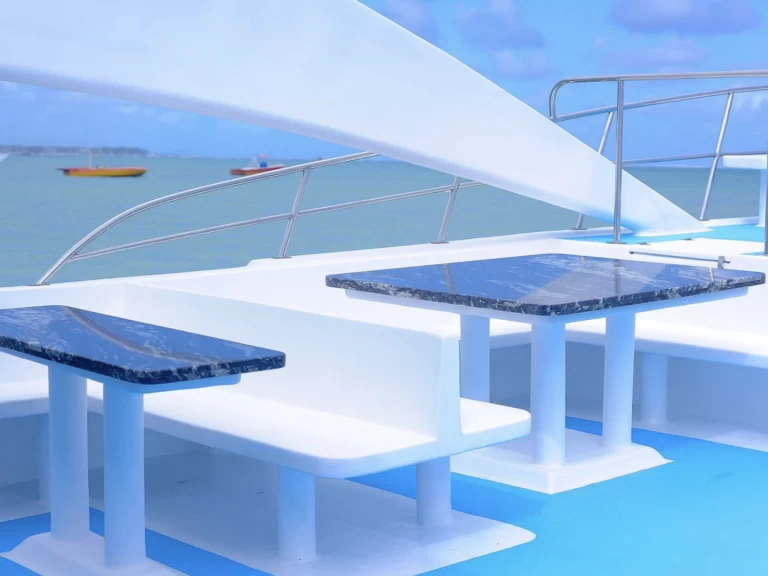 Pronajmout si Custom Made 60 v La Romana