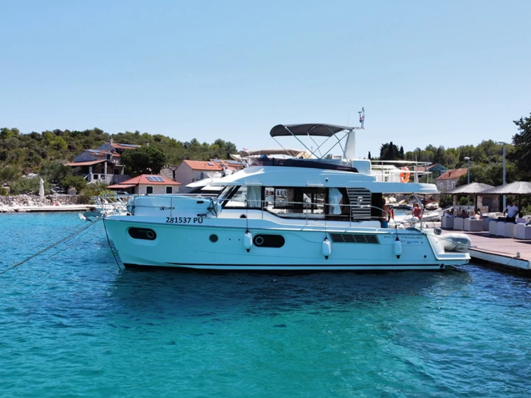 Pronájem Jachta v Biograd Na Moru -Bénéteau Swift Trawler 41 Fly