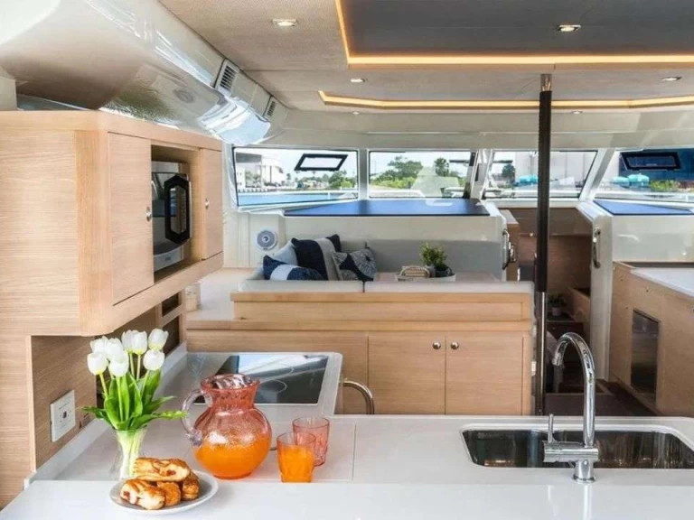 Pronajmout si Aquila Moka v Bahamy