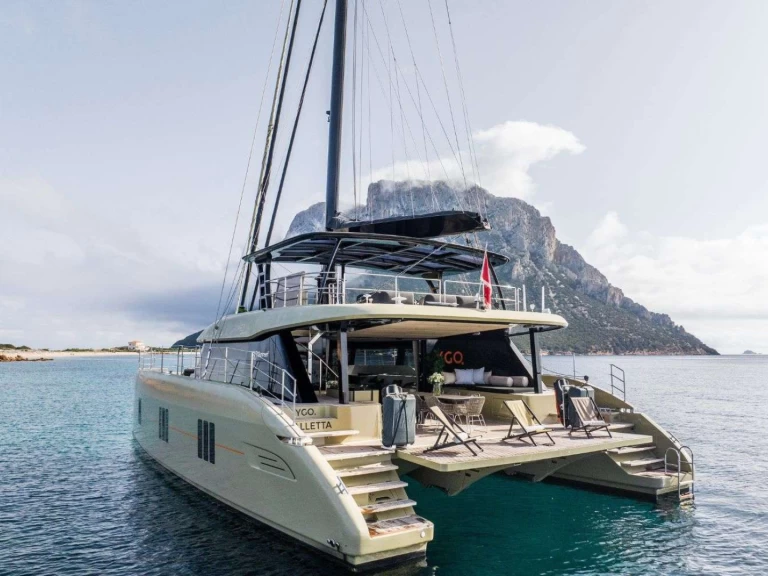 Pronajmout si Sunreef YGO. v Valencie