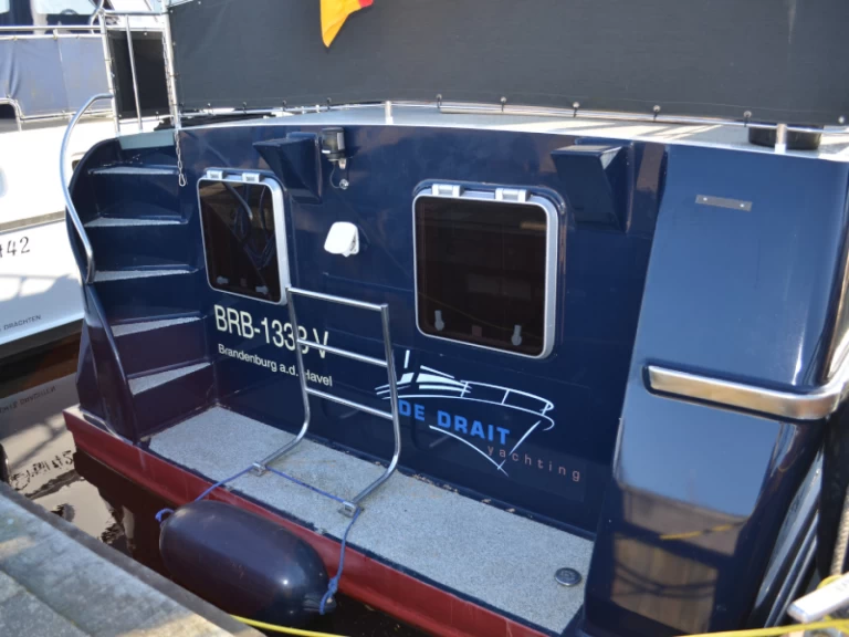 Pronájem Motorová loď De Drait s licencí