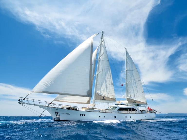  Luxury Sailing Yacht jednotlivci a charterové společnosti v Split