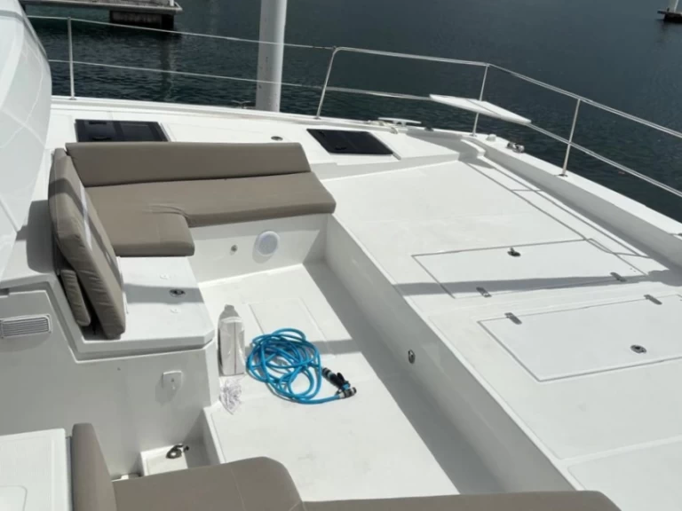 Katamarán k pronájmu v Road Town za nejlepší cenu