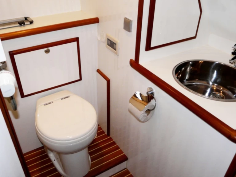 Pronájem Motorová loď De Drait s licencí