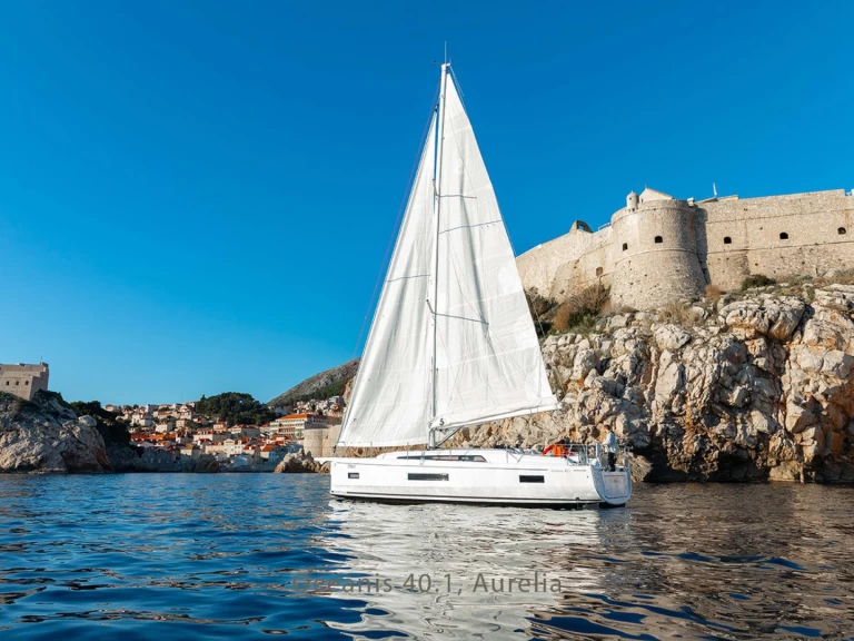 Pronájem lodi Bénéteau Oceanis 40.1 v Komolac na Samboatu