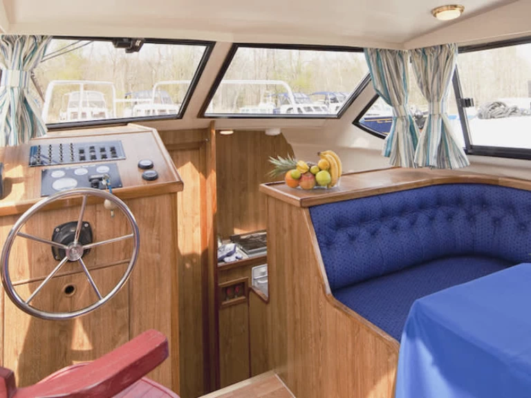 Pronajmout Motorová loď se skipperem či ne Le Boat v Vinkeveen