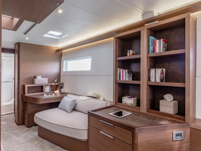 Pronajmout Katamarán se skipperem či ne Lagoon v Göcek 