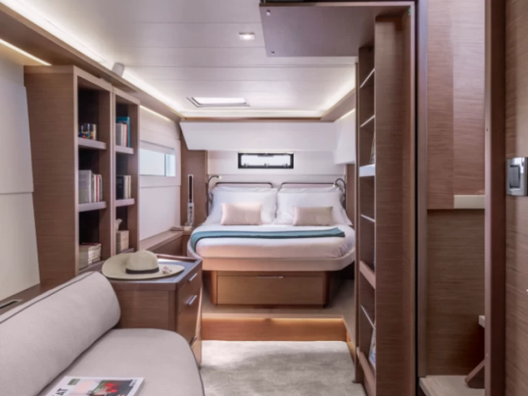 Pronájem Katamarán Lagoon s licencí