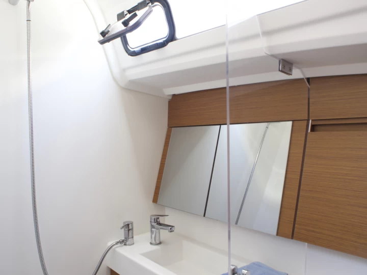 Pronájem lodi Skiathos lákavé ceny Sun Odyssey 41