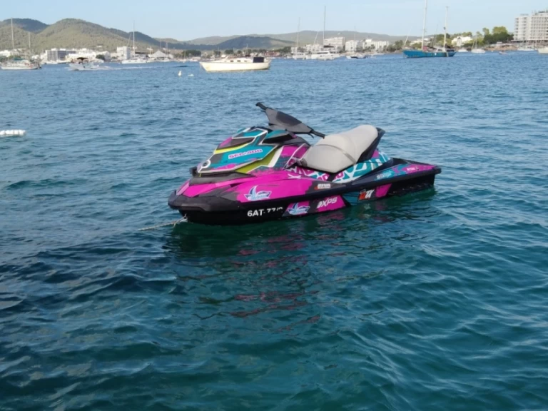 Pronájem lodi San Antonio Port lákavé ceny Wale prop230