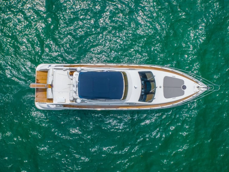 Pronájem Jachta v Miami Beach -Azimut Azimut 62 Fly