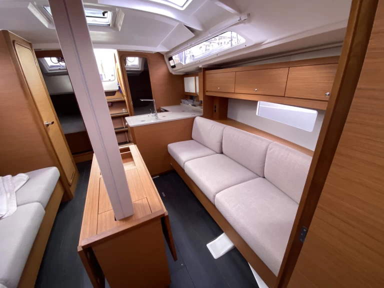 Pronajmout Plachetnice se skipperem či ne Dufour v Ajaccio