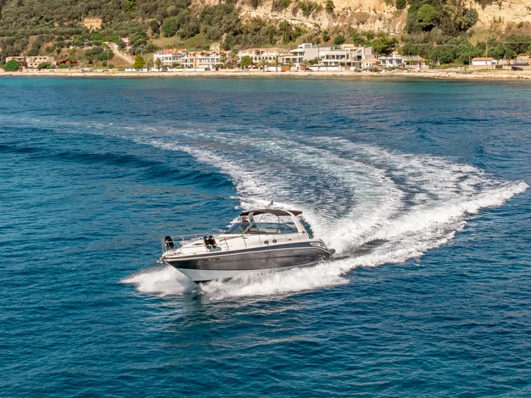 Pronájem jachty v Agios Nikolaos -Sea Ray Sea Ray 410 Sundancer na Samboatu