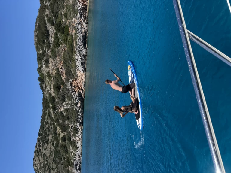 Pronájem lodi Agios Nikolaos lákavé ceny Sea Ray 410 Sundancer