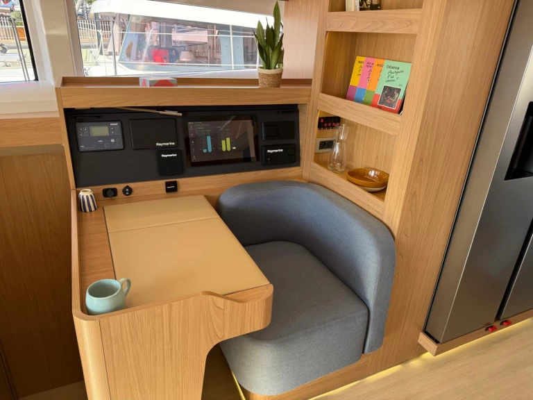 Pronájem lodi Furnari lákavé ceny Bali 5.2 6-cab