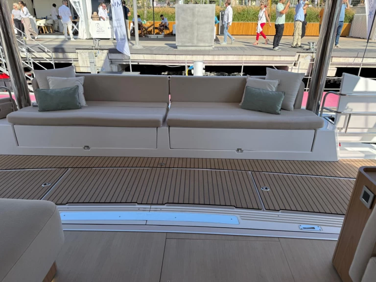 Pronájem lodi Olbia lákavé ceny Bali 5.8-5 cabin