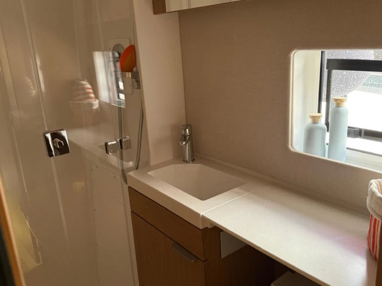 Pronájem Katamarán Bali s licencí