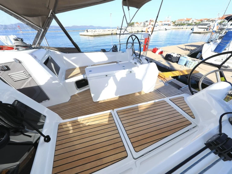 Pronájem Plachetnice v Zadar -Jeanneau Sun Odyssey 410