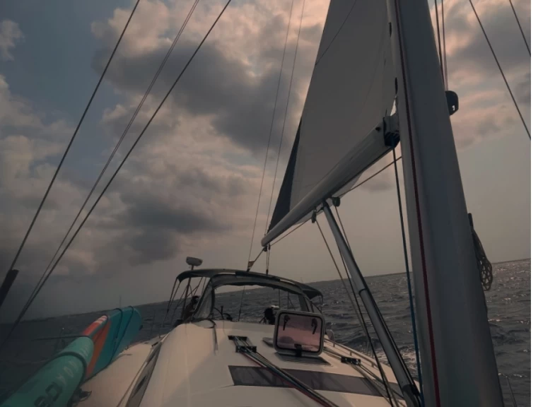 Pronájem lodi Bénéteau Oceanis 50 v Roda de Barà na Samboatu