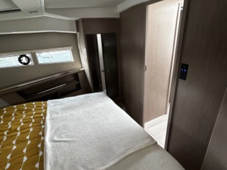 Motorová loď k pronájmu v El Toro za nejlepší cenu