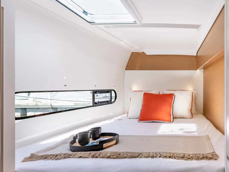 Pronájem Katamarán Excess s licencí