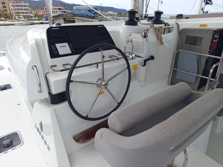 Pronajmout si Lagoon Lagoon 42 v Lefkáda