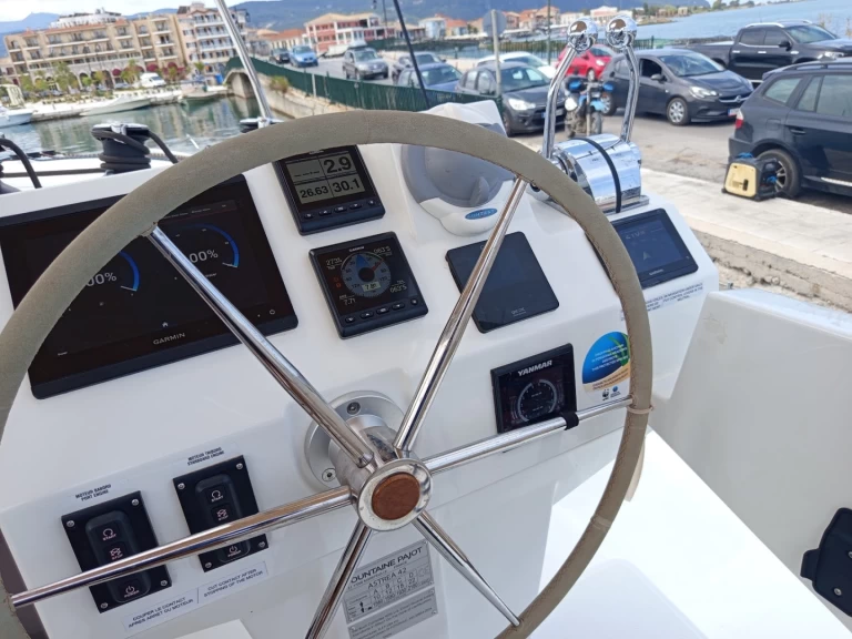Pronájem Katamarán v Lefkáda -Fountaine Pajot Astrea 42