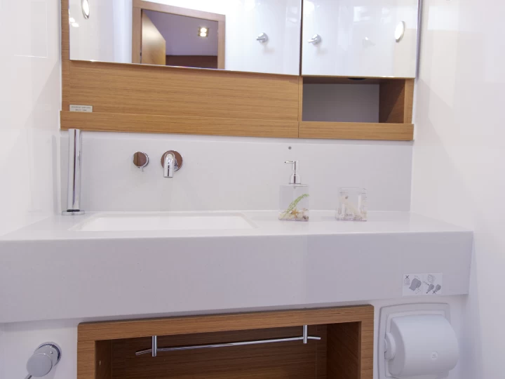 Pronájem lodi Dufour Dufour 530 v Donji Seget na Samboatu