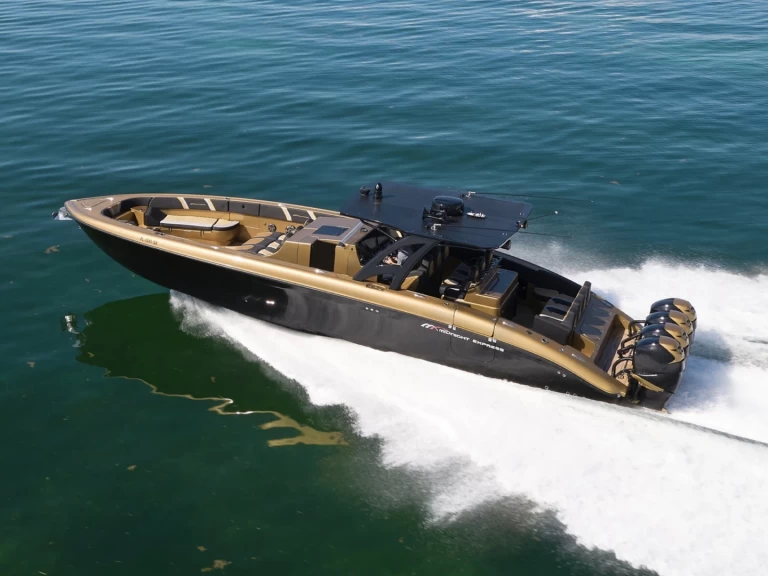 Midnight Express 43 jednotlivci a charterové společnosti v Tortola