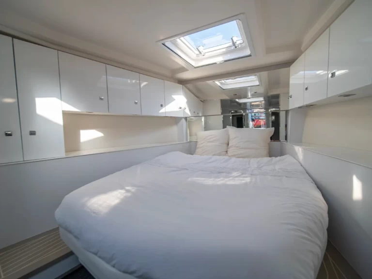 Pronájem lodi VanDutch 55 v Portofino na Samboatu