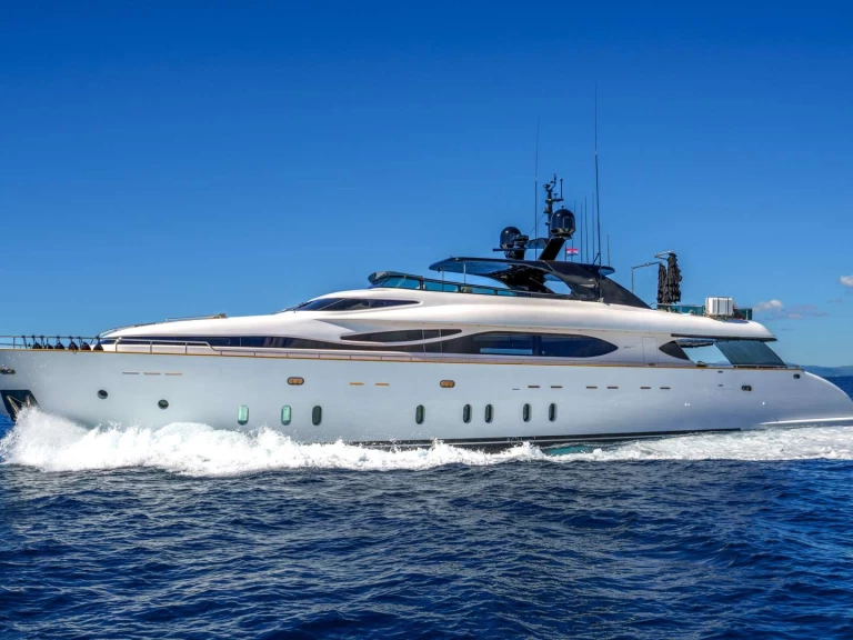 Pronajmout si Maiora CYNTHIA v Makarska