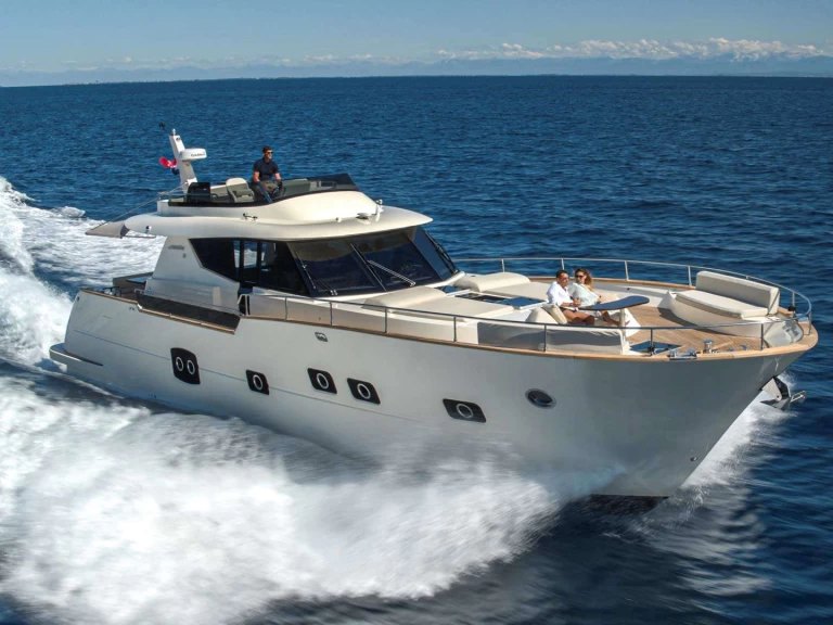  PANTA REI jednotlivci a charterové společnosti v Split