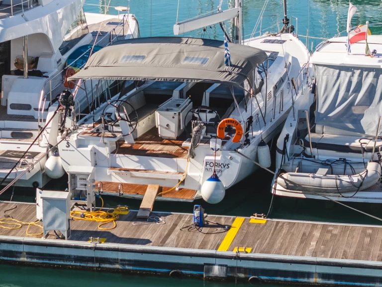 Plachetnice k pronájmu v Lefkáda za nejlepší cenu