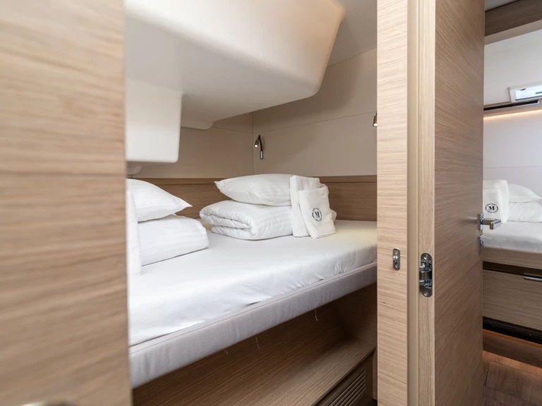 Pronájem lodi Lagoon Lagoon 51 v Trogir na Samboatu