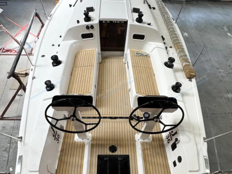 Pronájem lodi La Trinité-sur-Mer lákavé ceny J 36