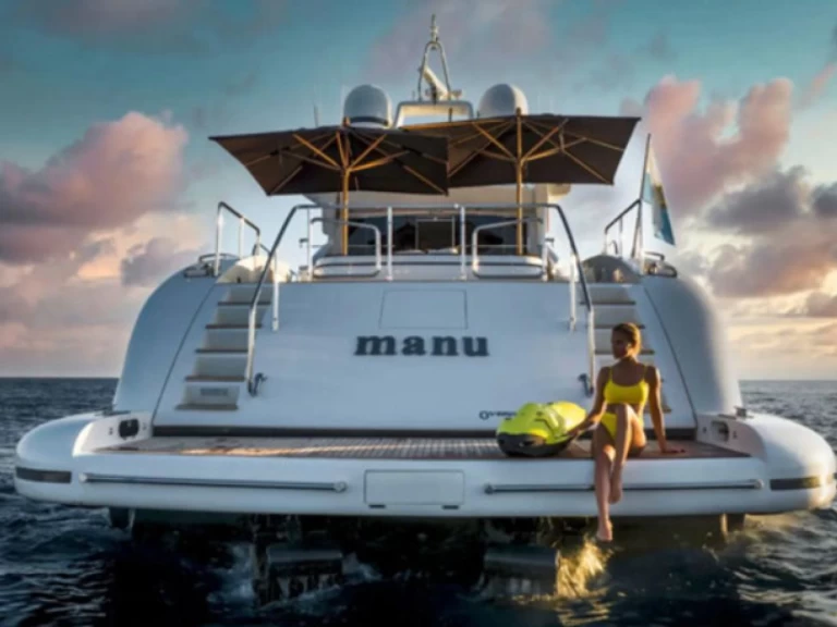 Pronájem Jachta v Portofino -Mangusta 92