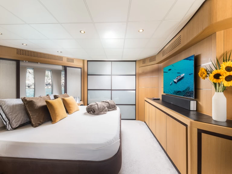 Pronájem jachty v Ibiza Town -Pershing Pershing 90 na Samboatu