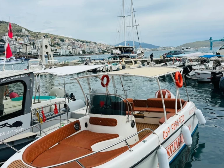 Pronájem lodi Saver Saver 690 Open v Sarandë na Samboatu