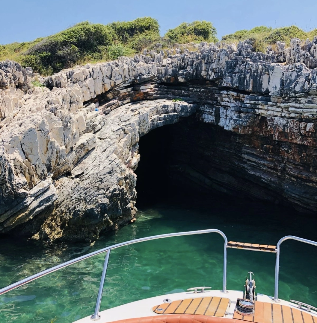 Pronájem Motorová loď v Sarandë -Saver Saver 690 Open