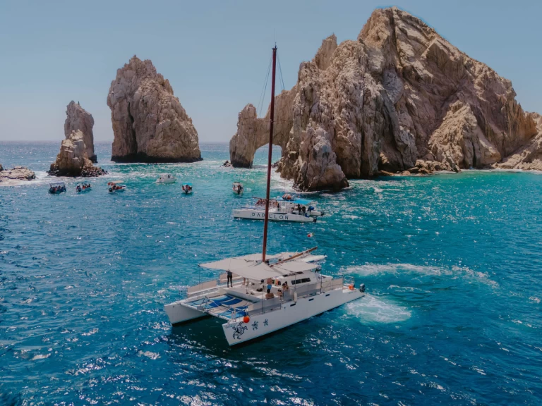 Pronajmout Jachta se skipperem či ne Custom Made v Cabo San Lucas