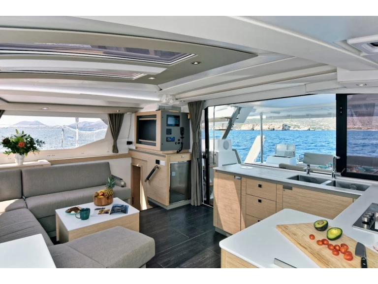 Pronájem jachty v Lavrio -Fountaine Pajot Tanna 47 na Samboatu