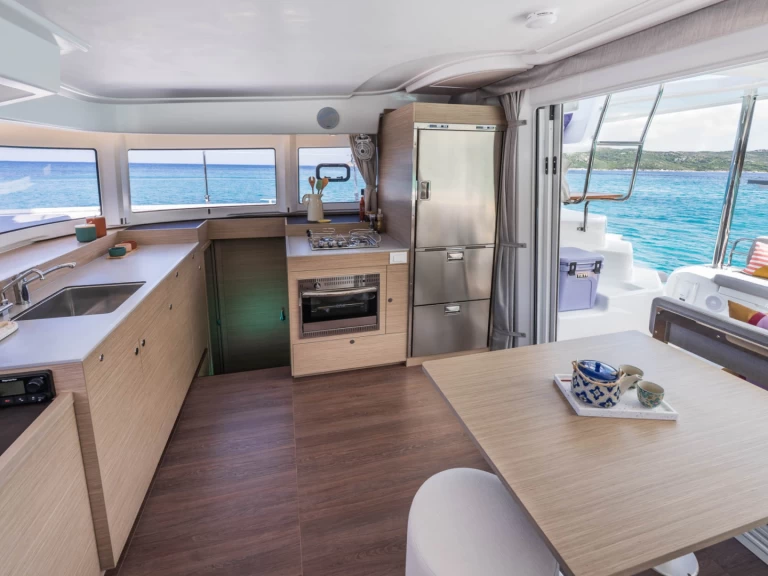 Pronájem jachty v Split -Lagoon Lagoon 38 na Samboatu